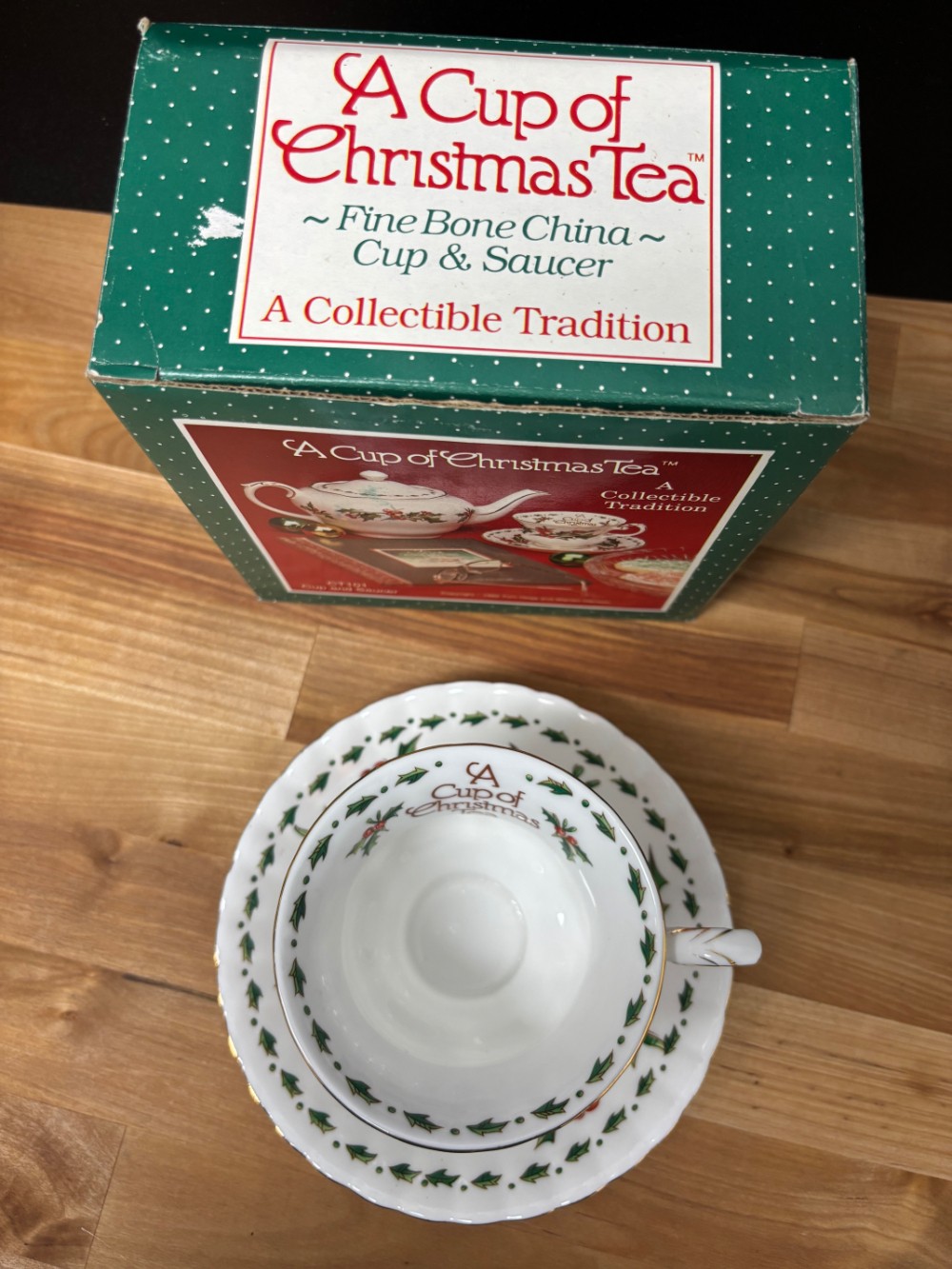 A Cup of Christmas Tea Fine Bone China Cup & Saucer Holly Berry Christmas 1992