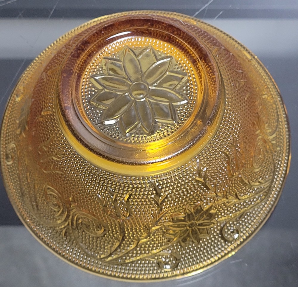 VTG Indiana Glass Tiara Sandwich dessert bowl amber
