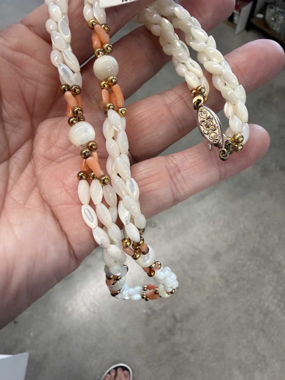 VIntage 1960s Shell and Corral Necklace