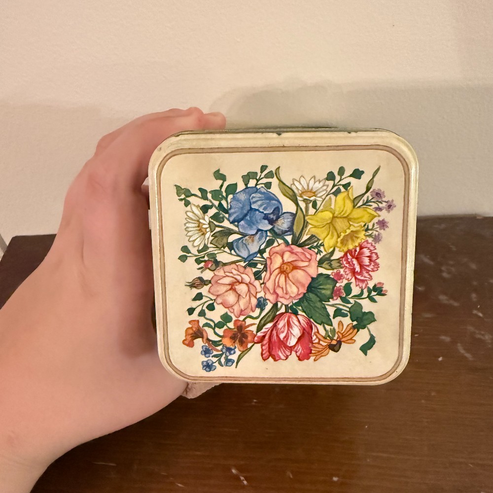 Hallmark Cream Floral Bouquet Lidded Tin