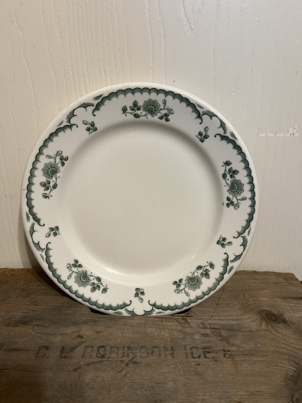 Vtg Shenango RimRol plate - Rare