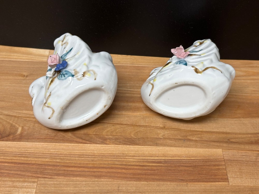 Mini Ceramic Swan Planters 3.5 Inch Cottage Kitsch Decor Set of 2. Vintage Pair