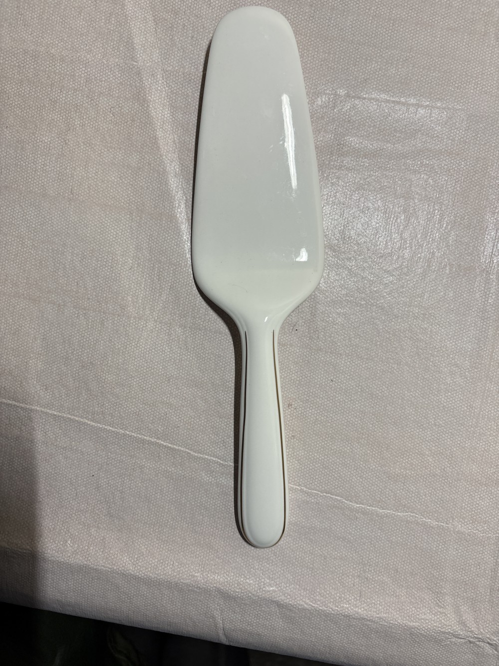 Christopher Stuart Empire House Bone China Cake Server White