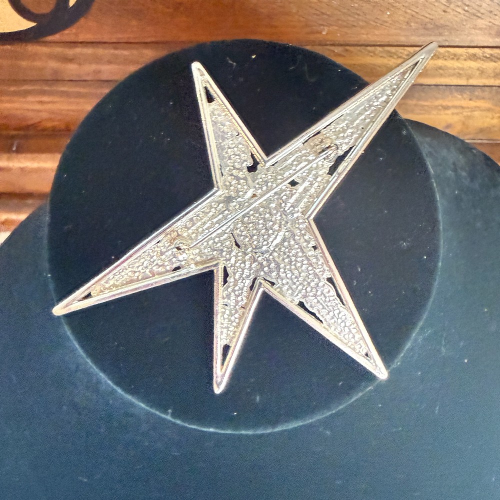 Vintage Silver Tone Rhinestone Star Brooch