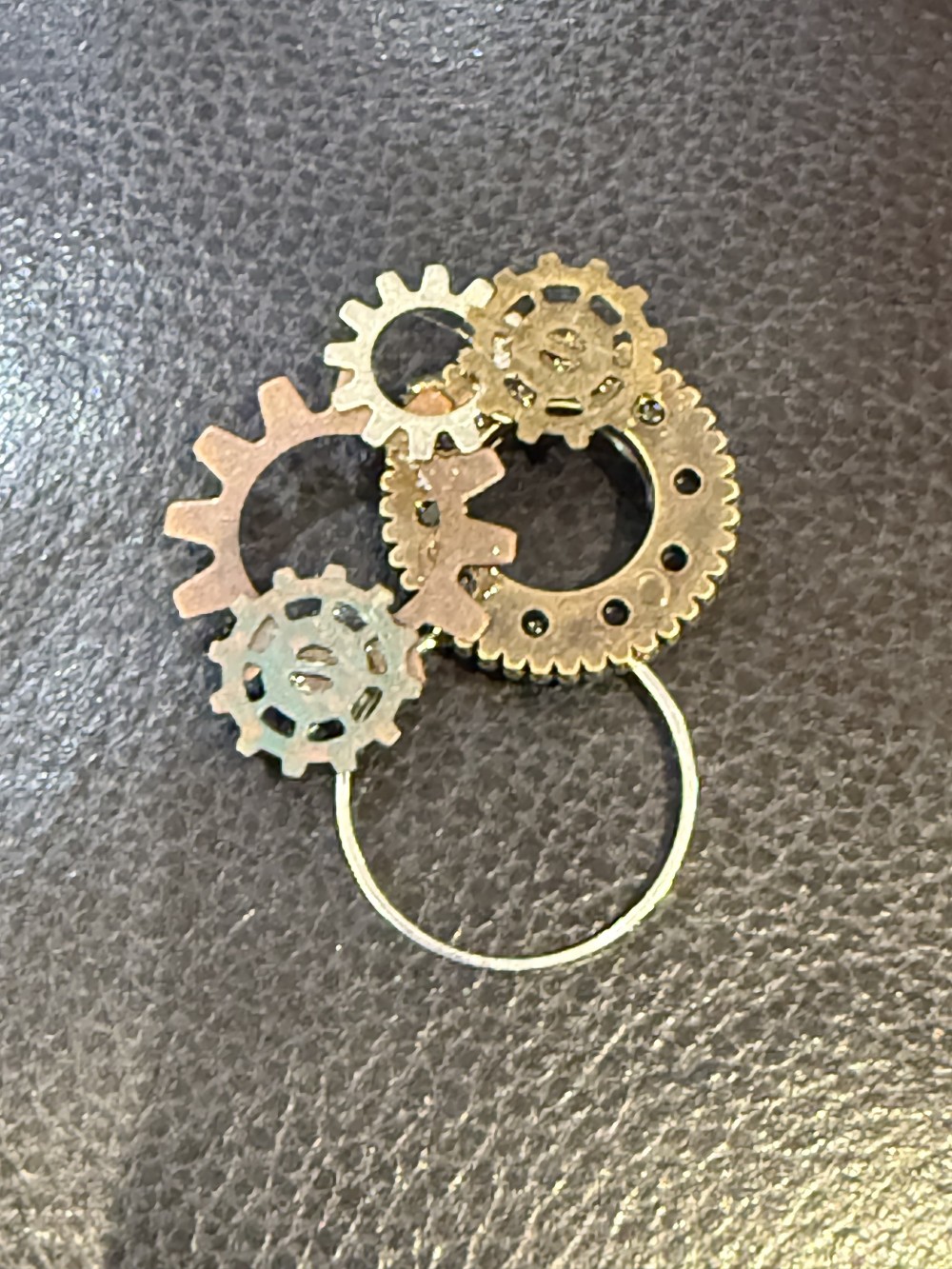 Eyeglass or ID Badge Holder Pin - SteamPunk Gears