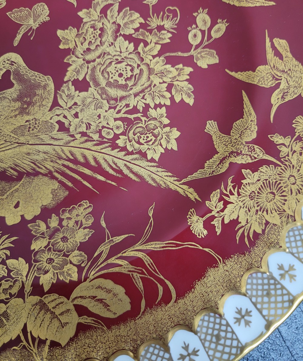 VTG 1974 Royal Crown Derby Paradise Maroon plate