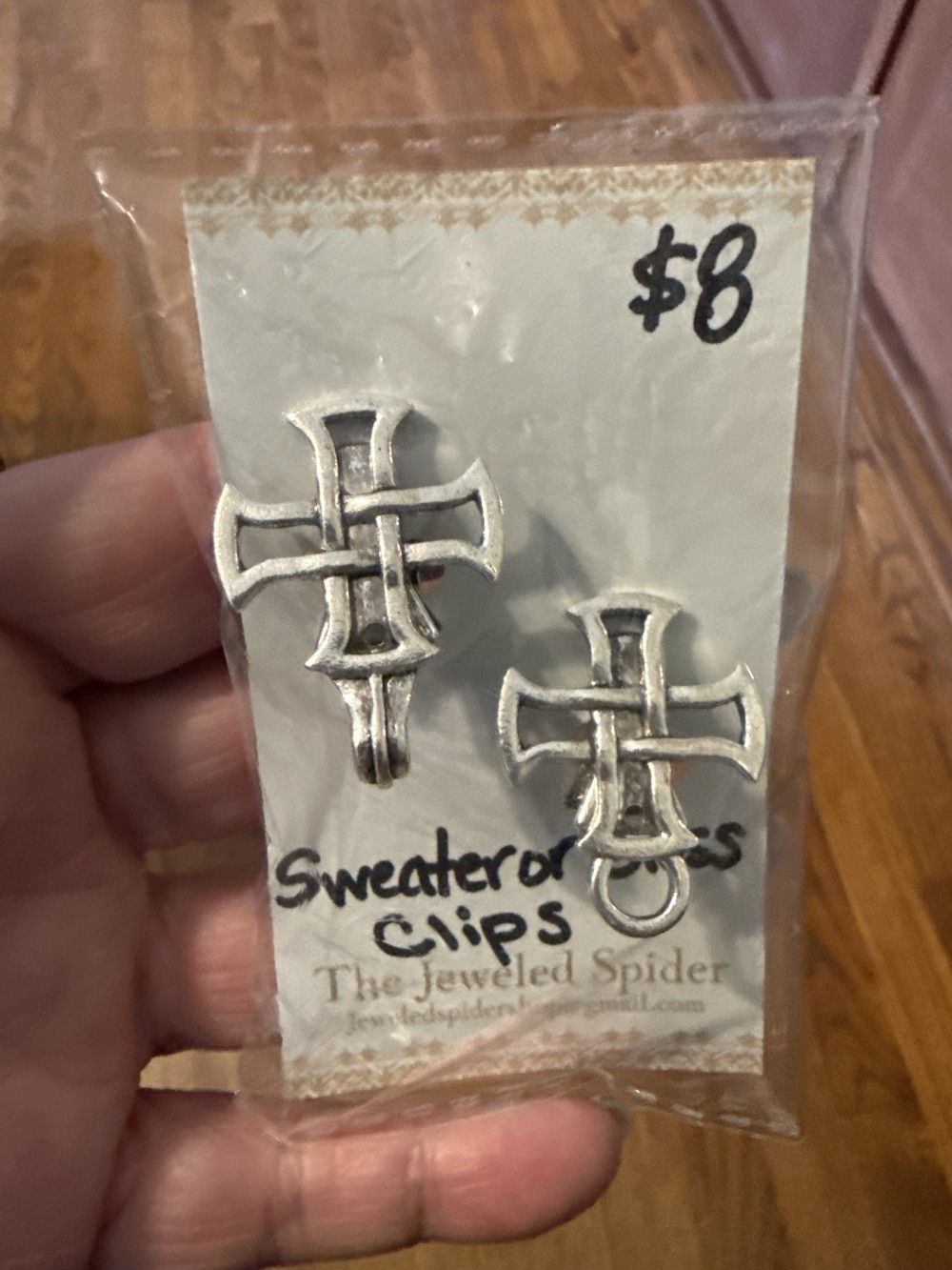 Sweater Clips - Midevil cross in silver