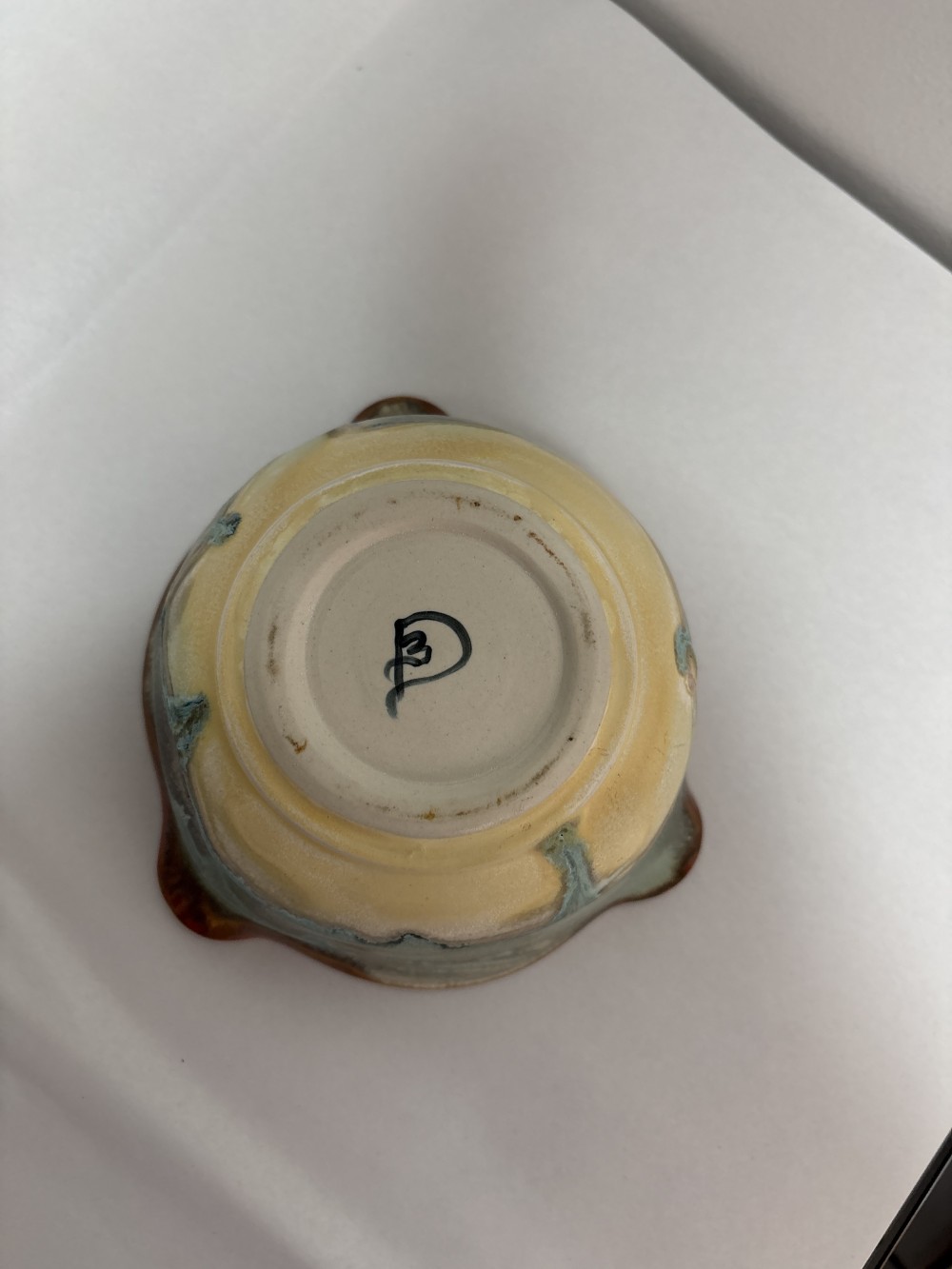 Studio Pottery Signed Pour Spout Bowl - ~5.5 inch D