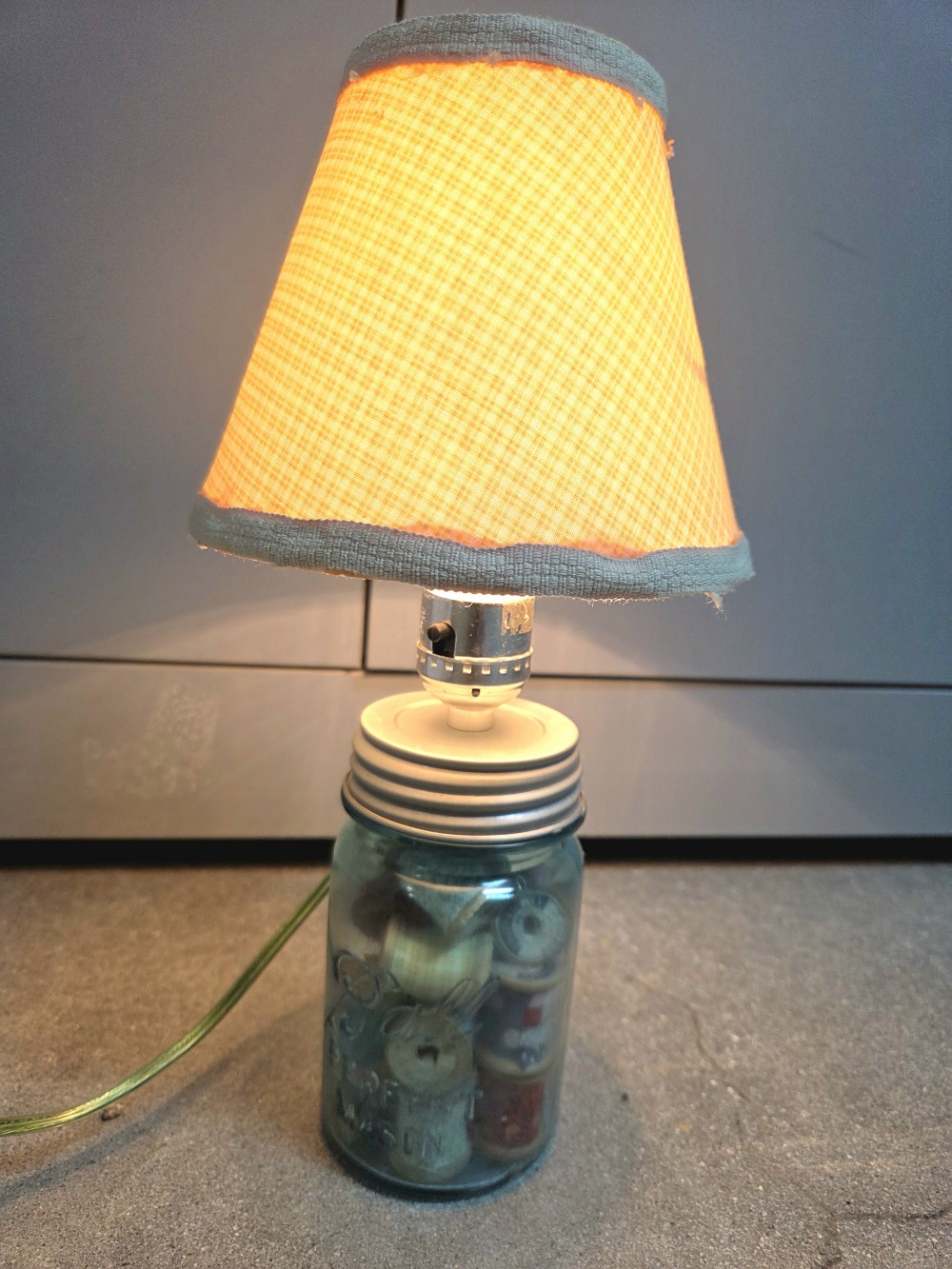 VTG Blue Mason Jar Lamp w/Spools
