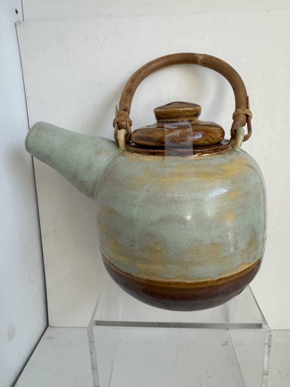 POTTERY TEAPOT, GREEN/BROWN BAMBOO HANDLE