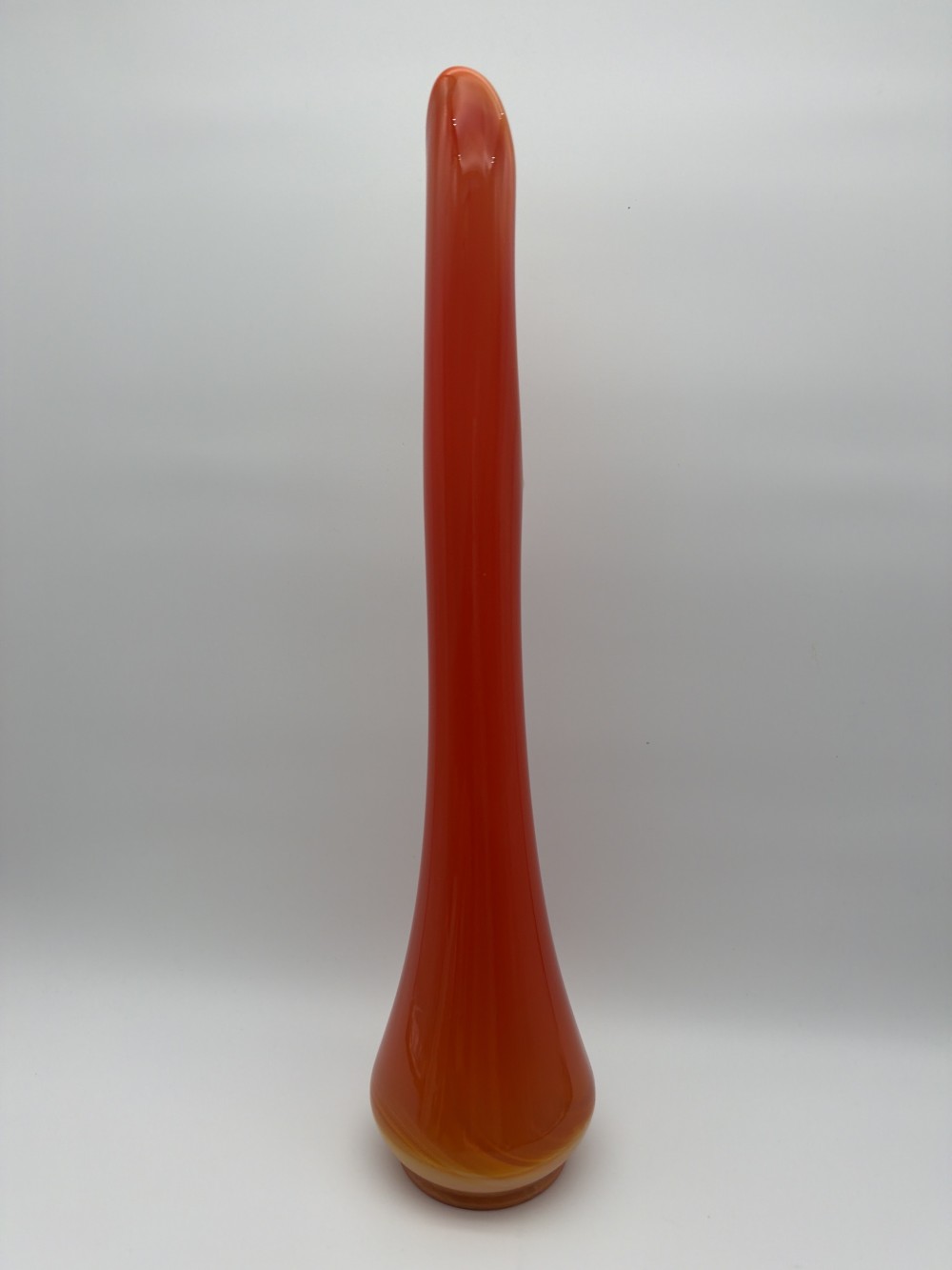 L.E. Smith Smoothie Bittersweet Slag Swung Vase