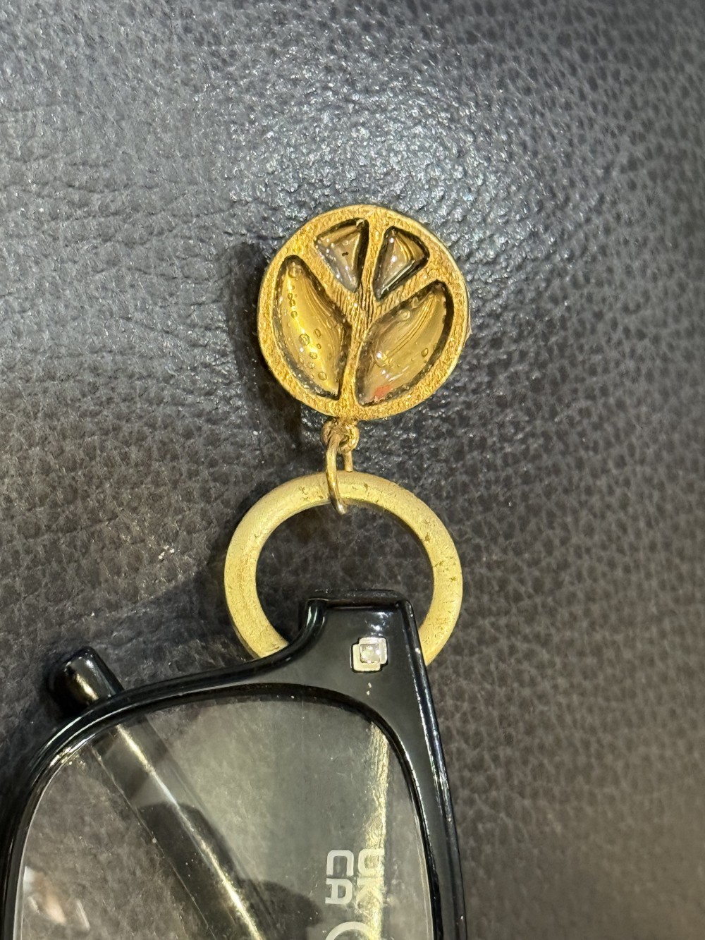 Eyeglass Holder Pin - Peace Sign