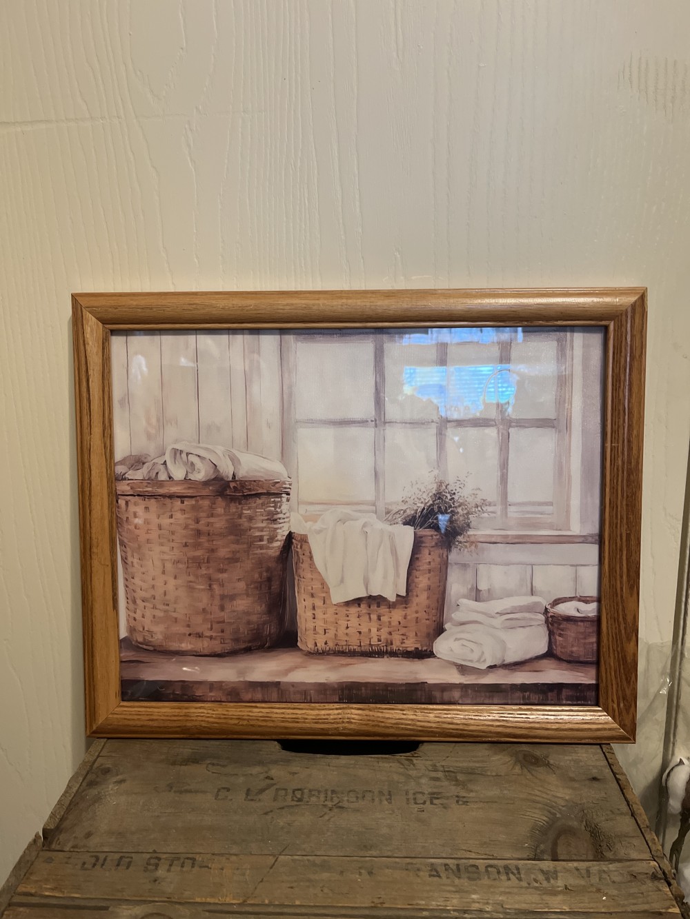 Farmhouse print in vtg frame