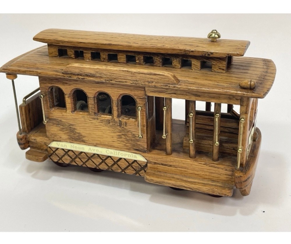 Music Box Wooden San Francisco Cable Car Van Ness Market Streets Souvenir 7 Inches Working