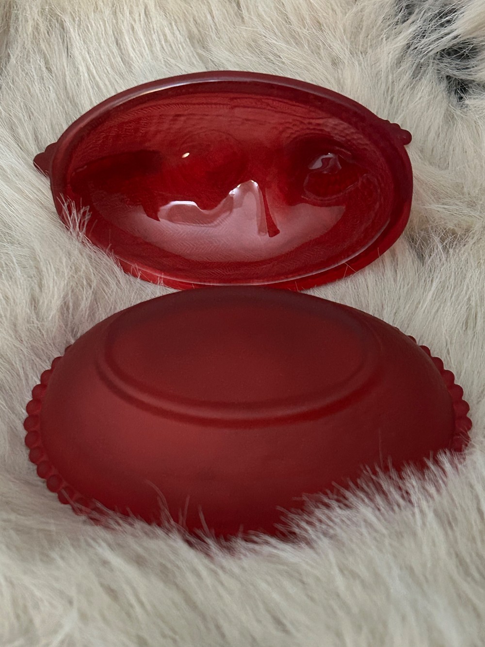Hen on Nest - Cranberry /Red Satin Glass - Small