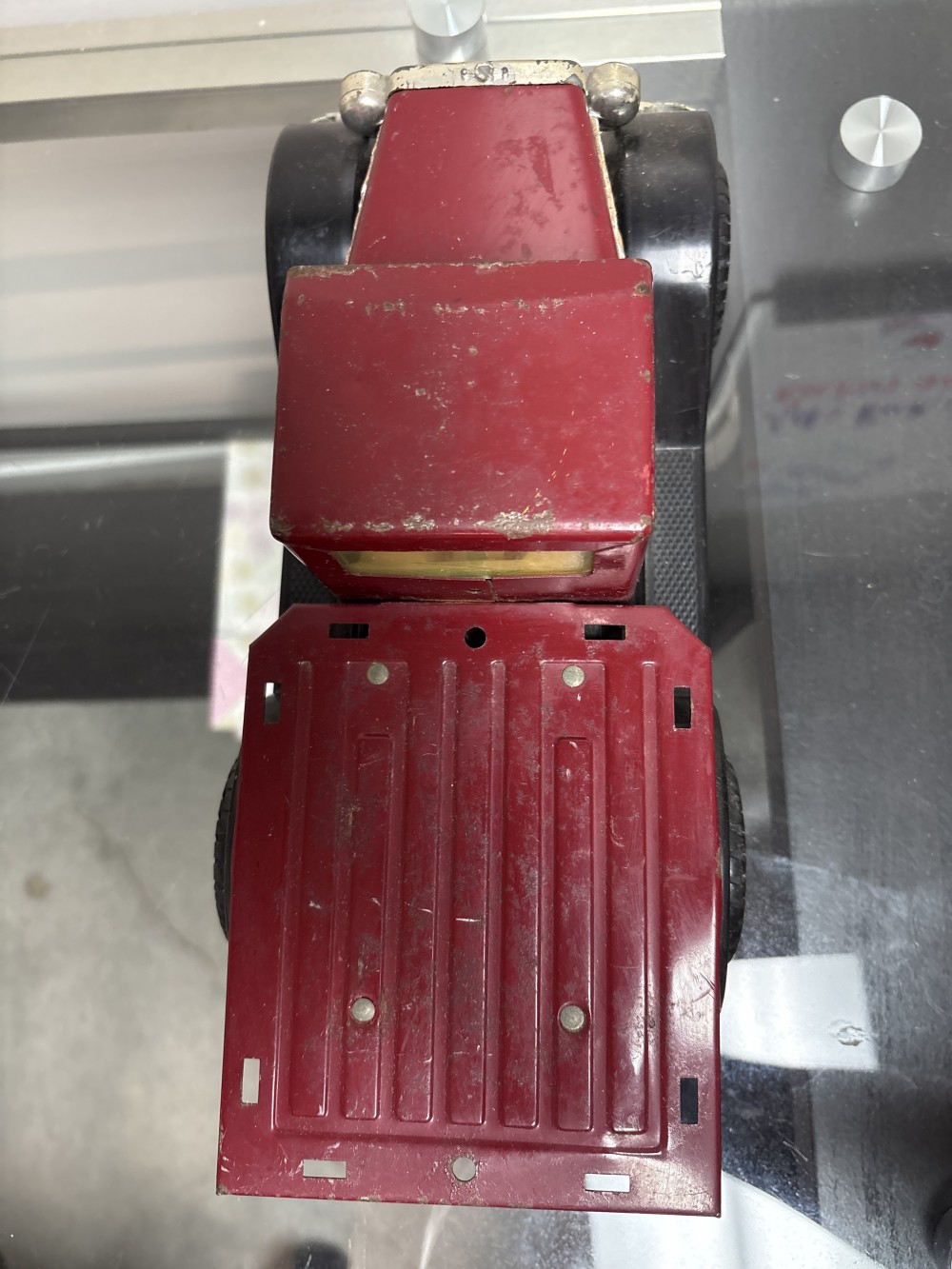 Nylint Delivery Service Truck Red some damage As-is