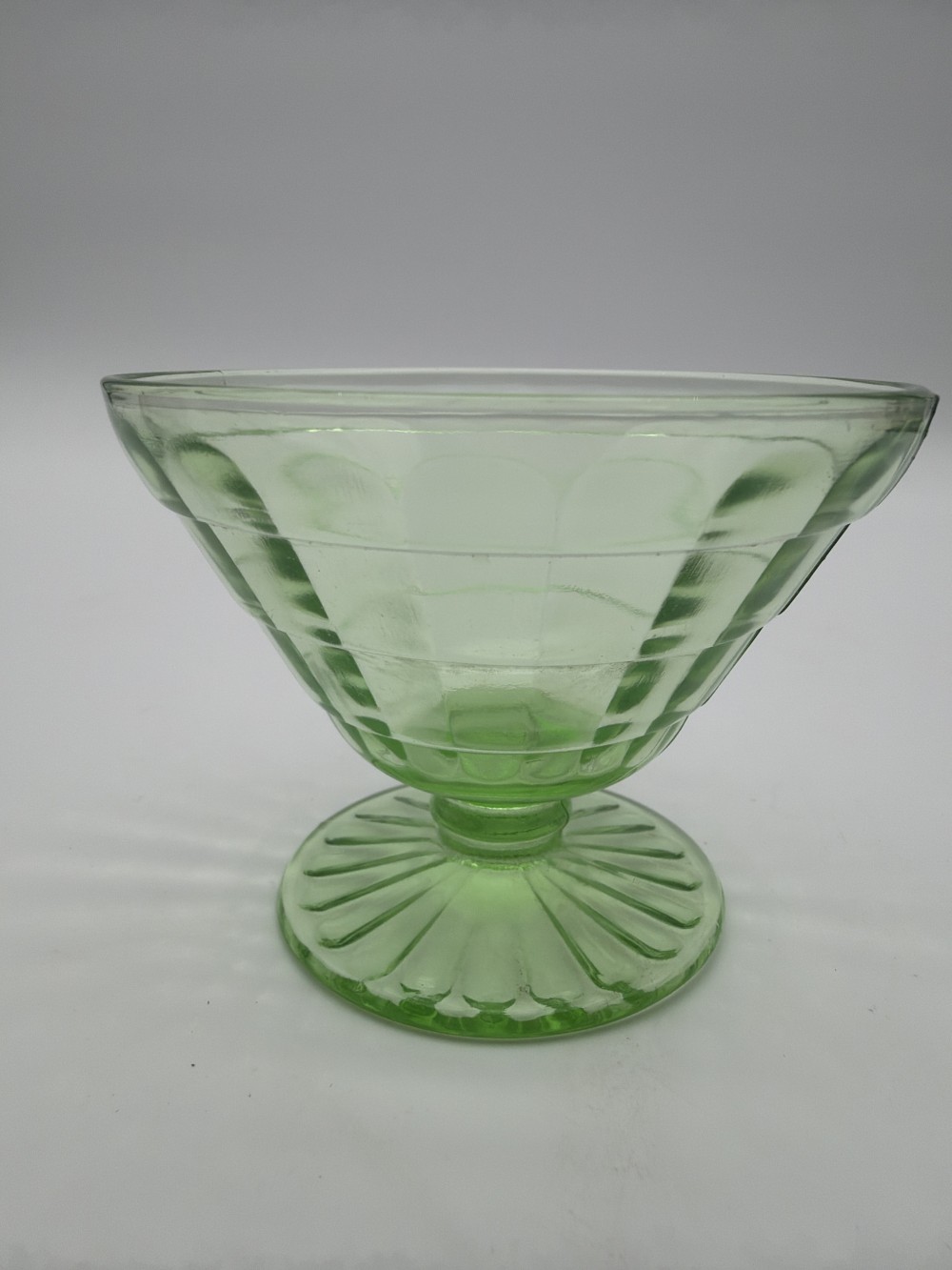 Vtg Anchor Hocking Uranium Sherbet