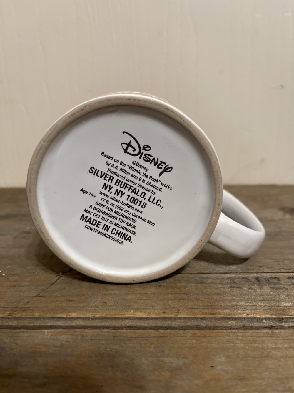 Disney Winnie the Pooh 17 oz mug