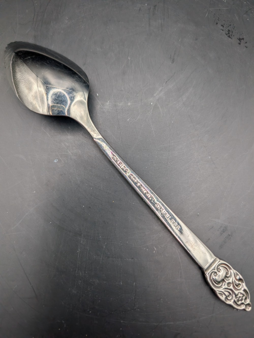 Vintage Oneida grapefruit spoon