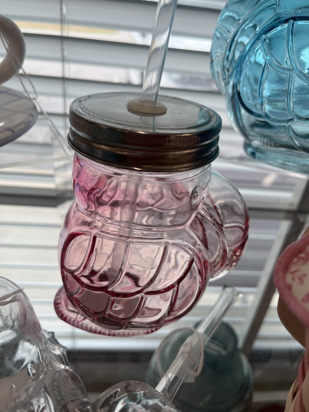 Toucan bird glass sipper cup pink