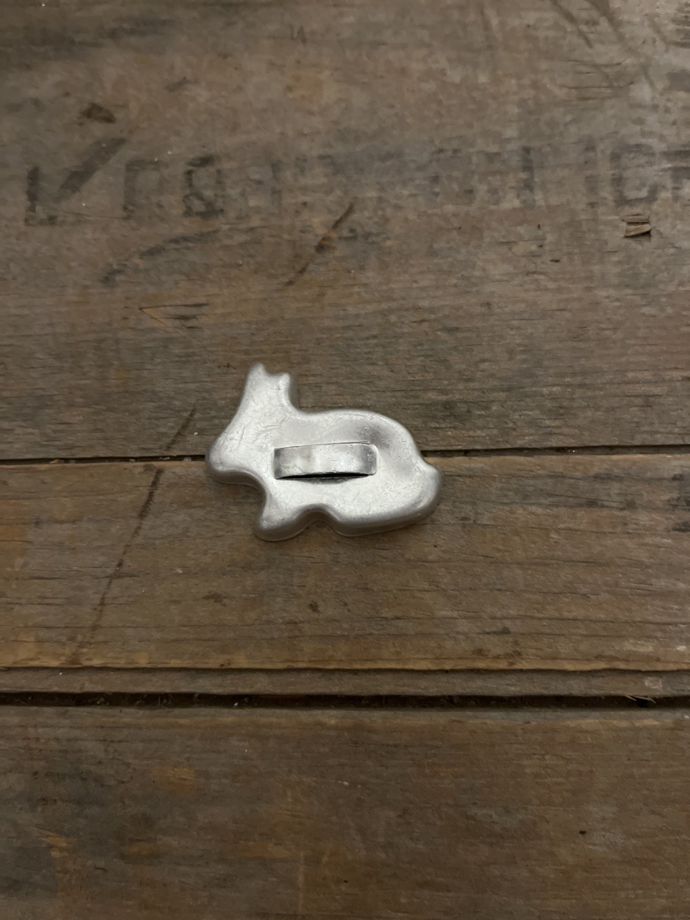 Vtg miniature bunny cookie cutter
