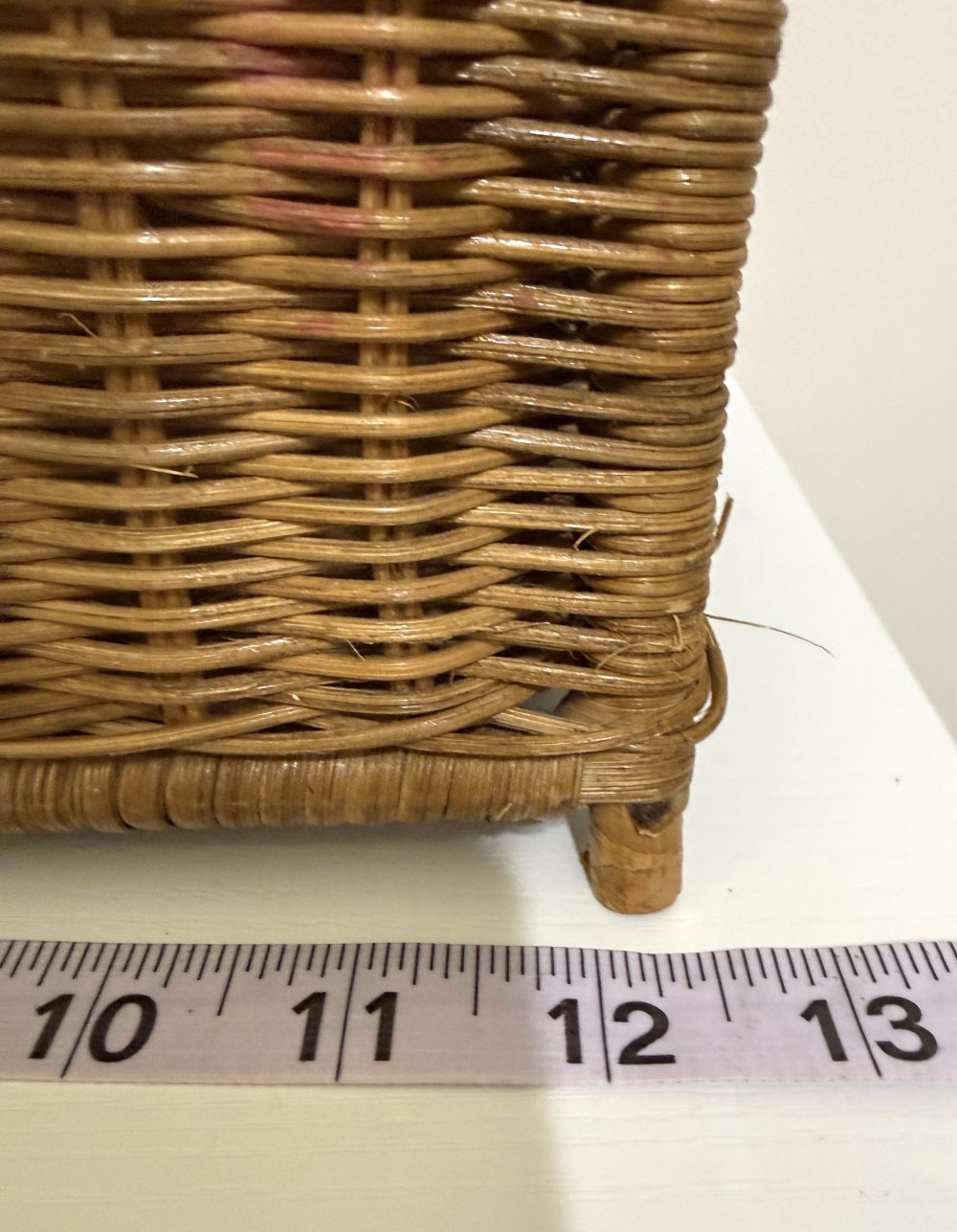 Wicker picnic basket