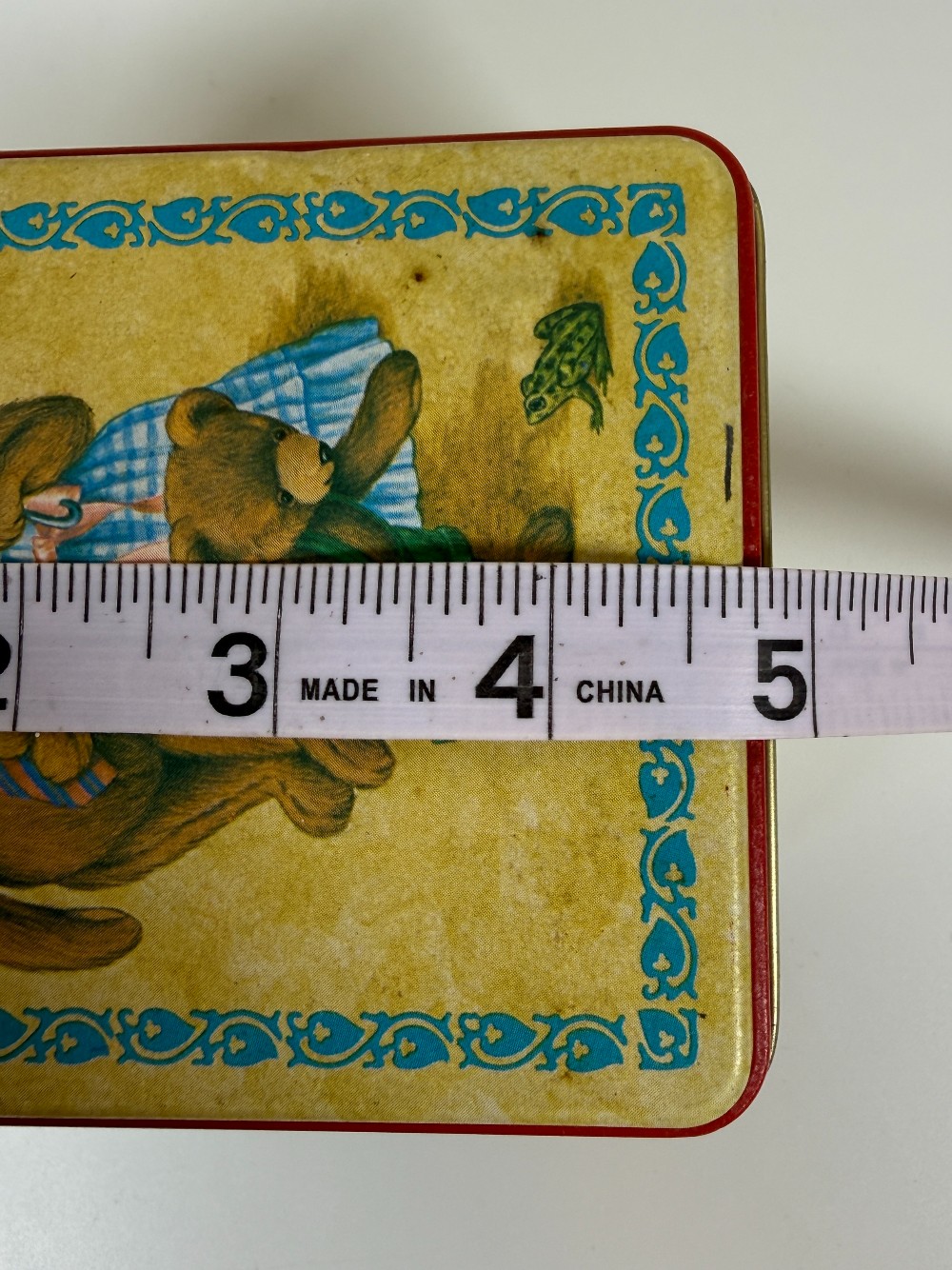 Bears Metal Tin