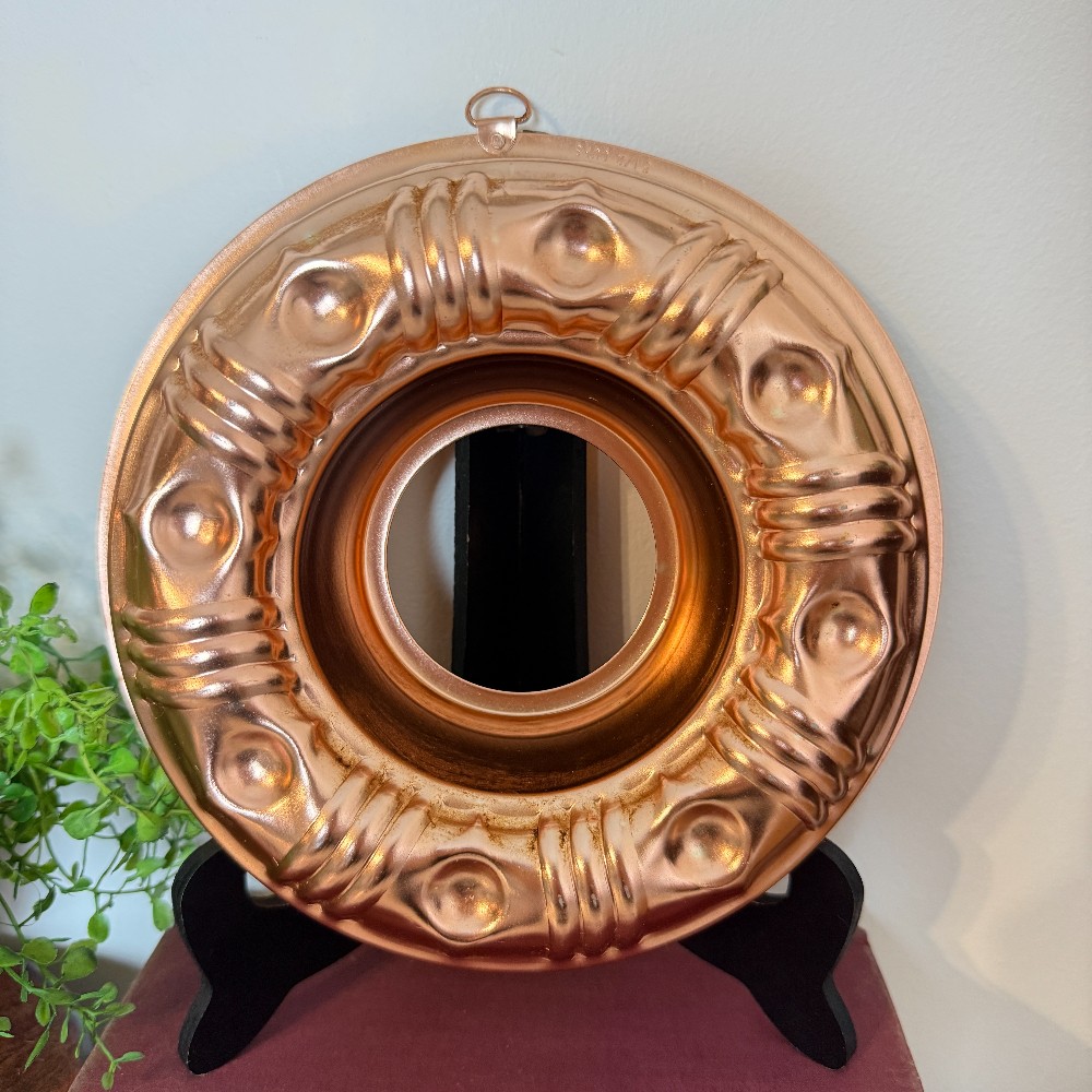 Vintage Copper Mold, 3½ Cup