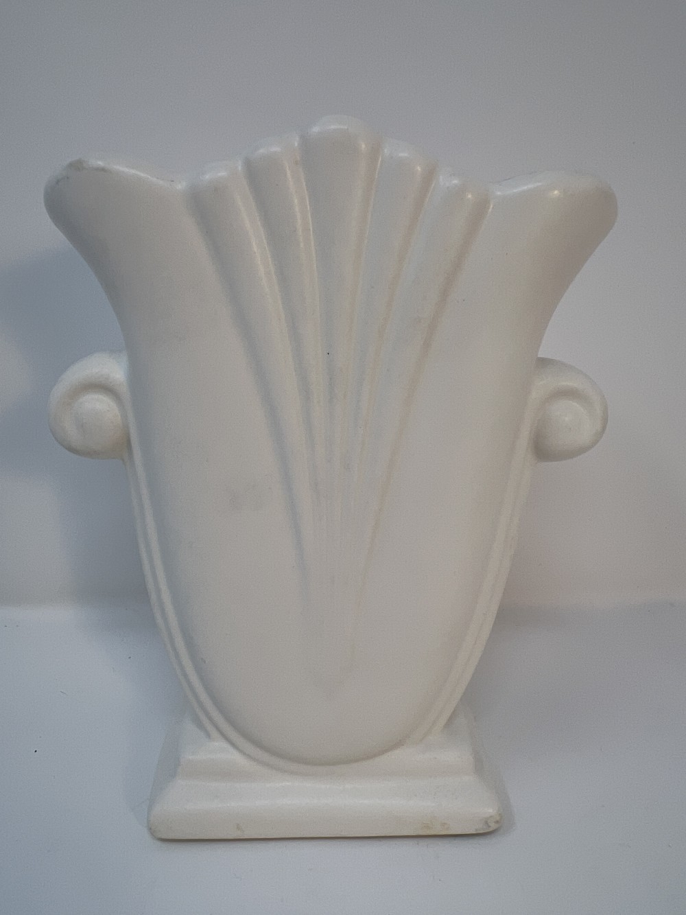 Vtg Royal Haeger Pottery Vase