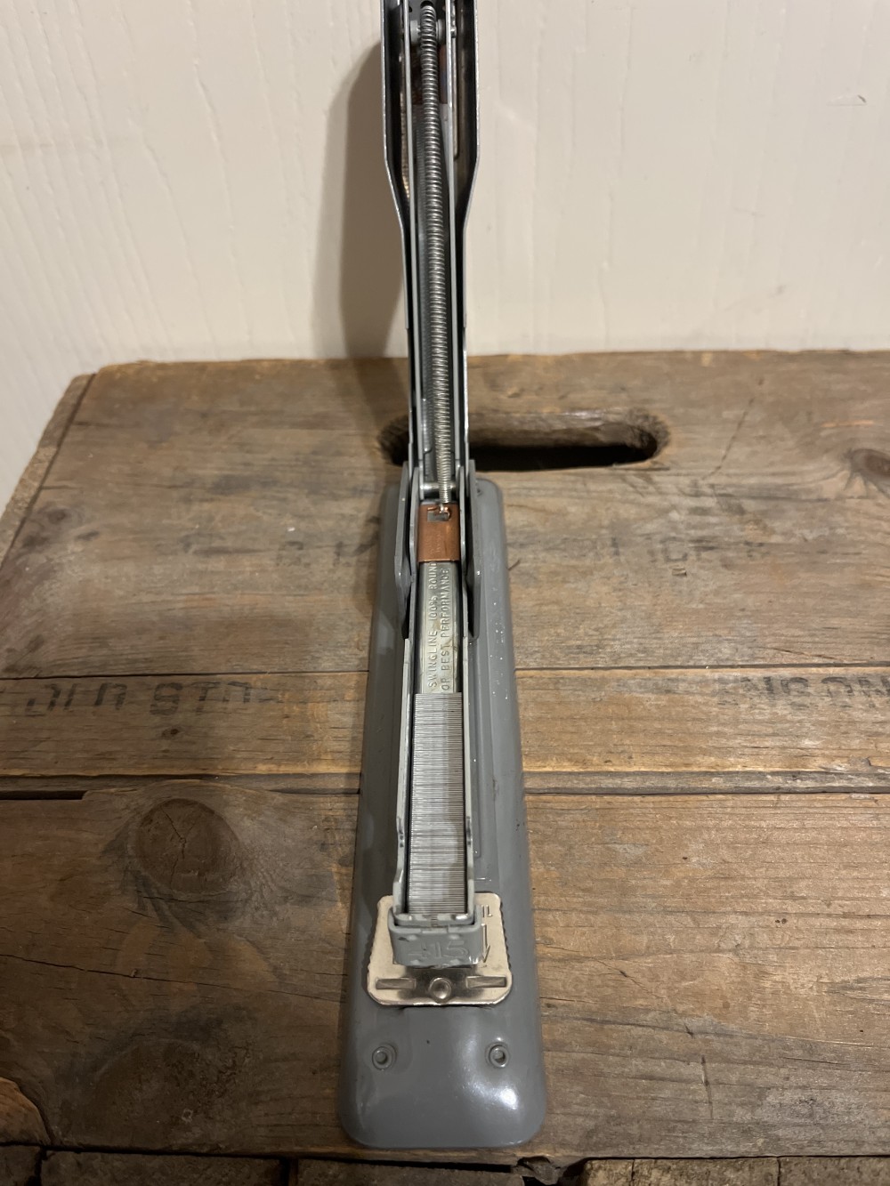 Vtg Swingline No. 27 stapler