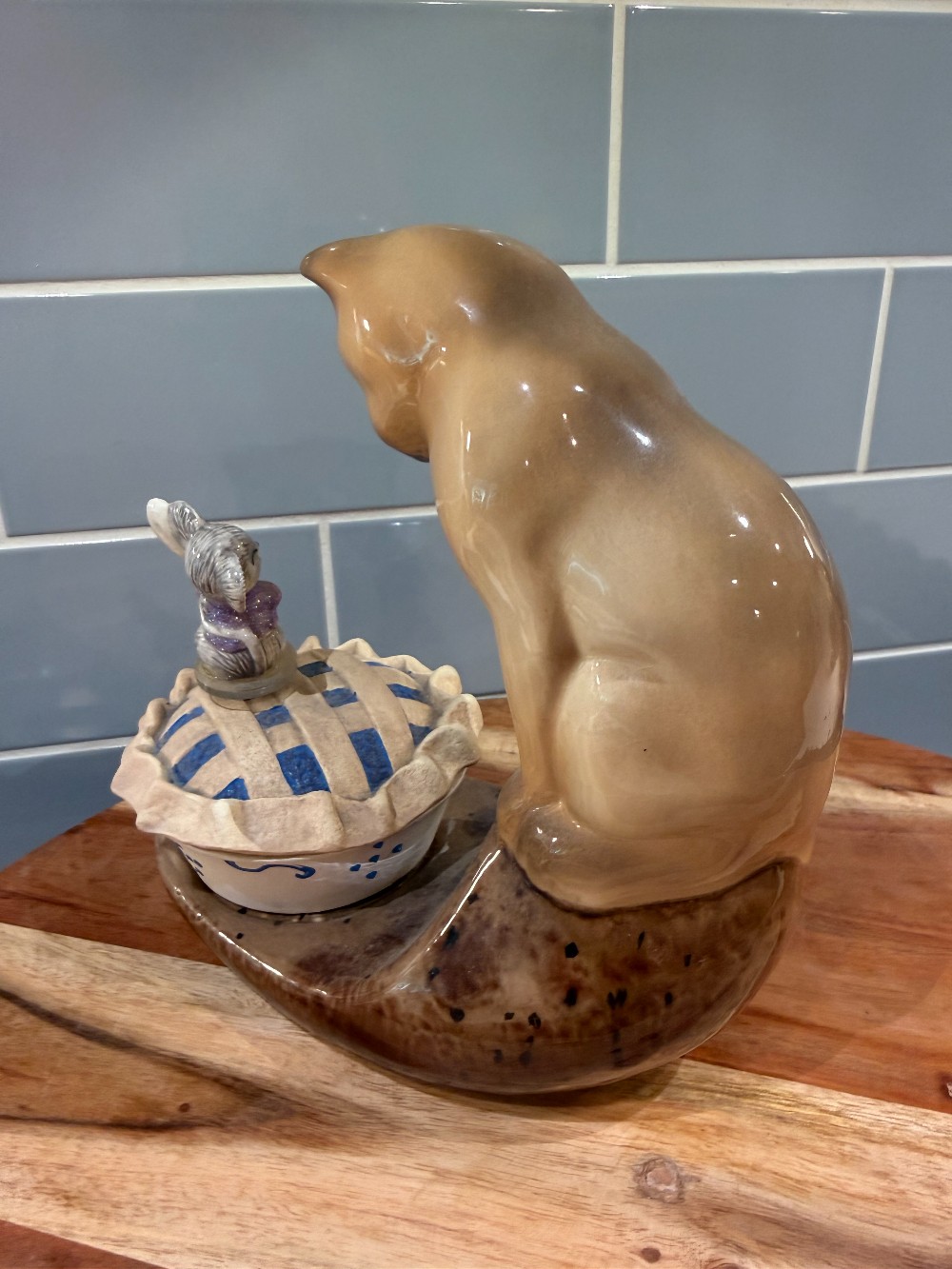 Vintage Ceramic Mechanical Music Box