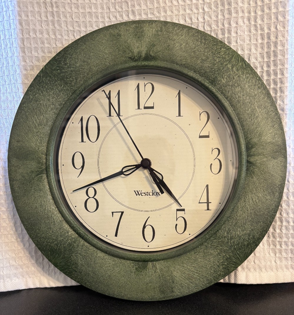 Westclox sage green plastic 11