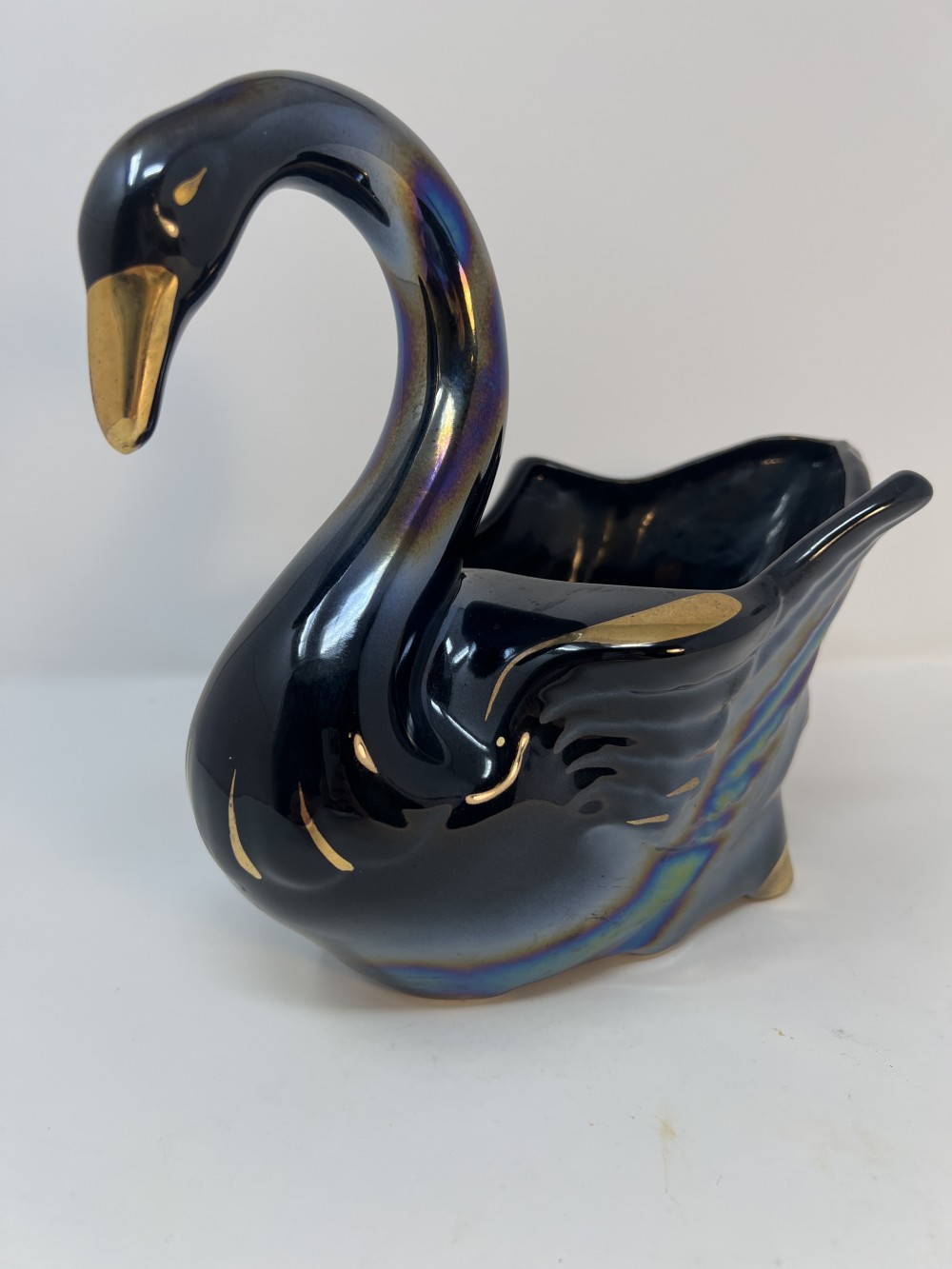 Vtg Royal Copley Iridescent Swan Planter
