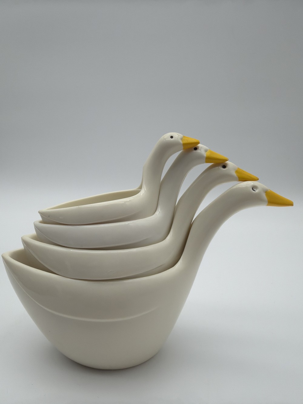 Vintage Nesting Goose Measuring Cups – Set of Four