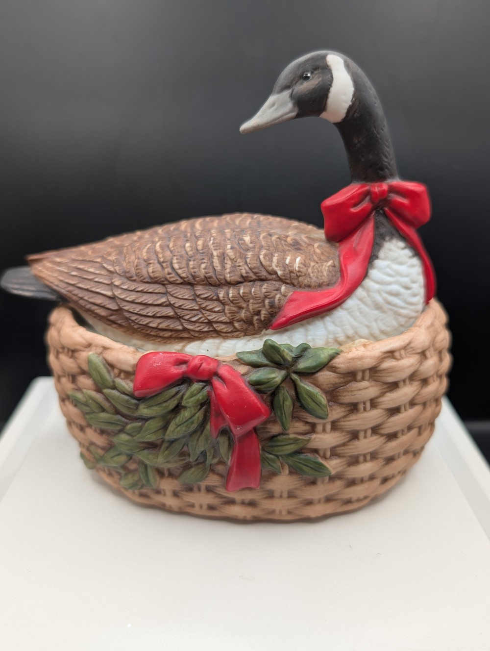 1983 Schmid Gordon Fraser Christmas Goose music box