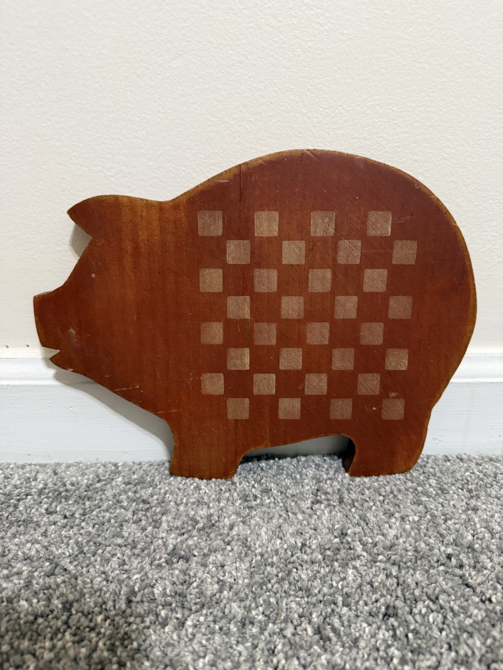 Checkerboard pig farmhouse decor