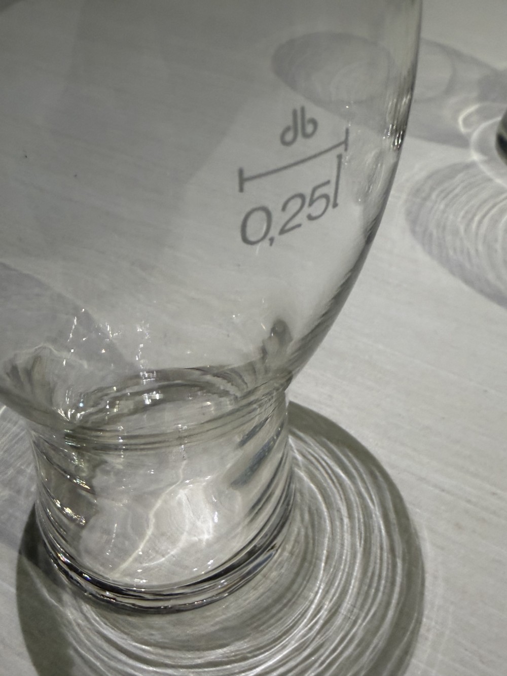 Set of 8 Vintage Heineken 0.25L Beer Glasses