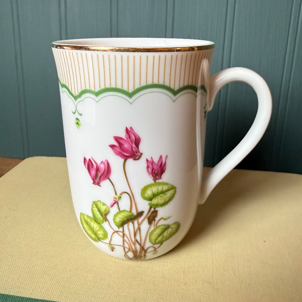 Georges Briard Cyclamen Pattern White Porcelain Mug Gold Trim