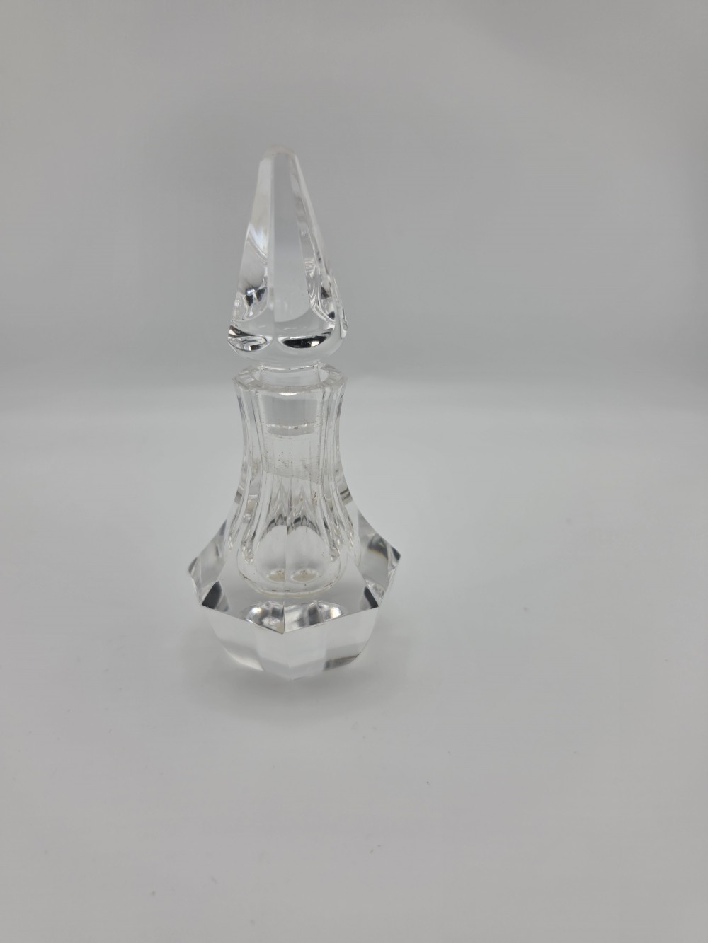 VTG Oneida Leaded Crystal Perfume Bottle and Stopper