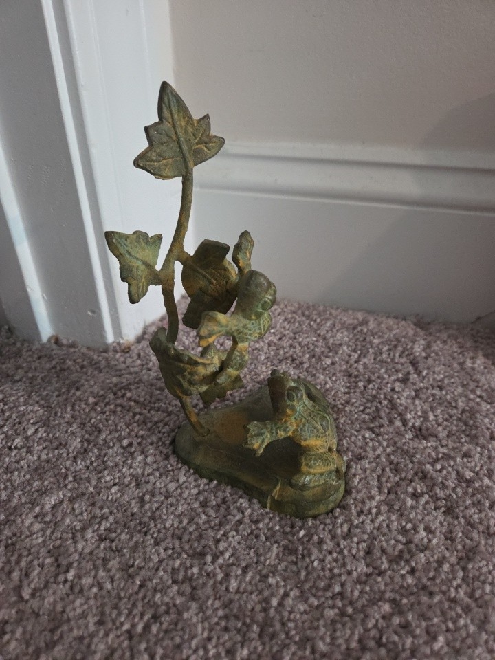VTG Patina Metal Frog Candle Holder