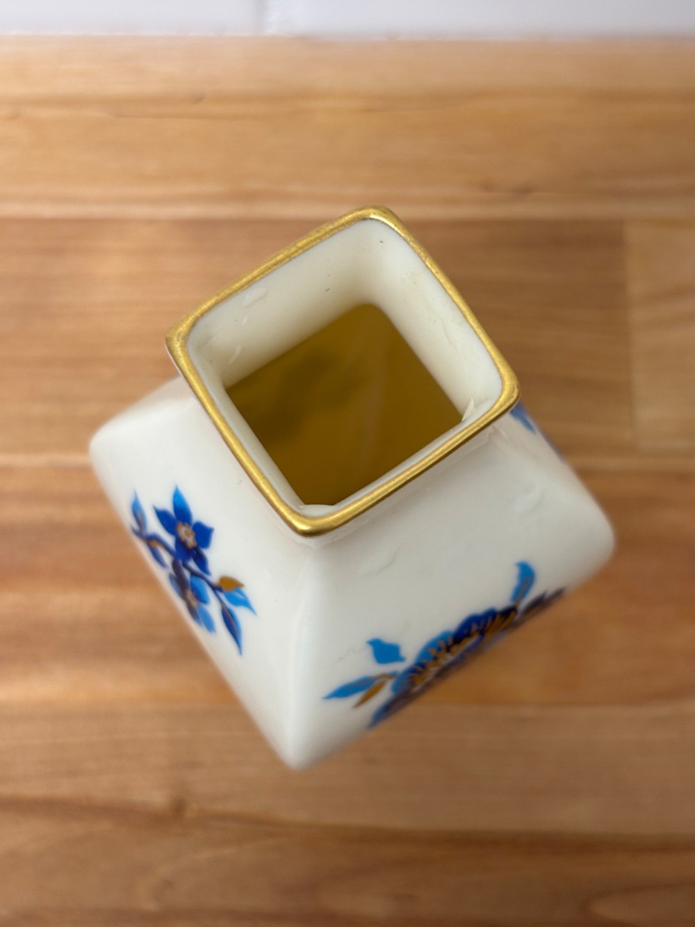 Bud Vase Lenox Pagoda Ivory Fine China Blue & Gold Floral Made in USA