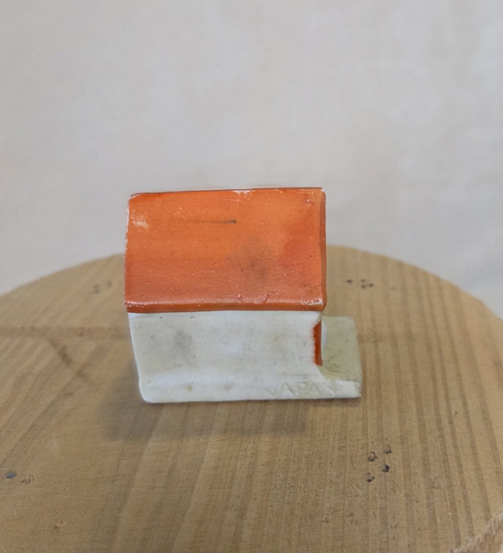 VTG Mini Porcelain Dog House 2