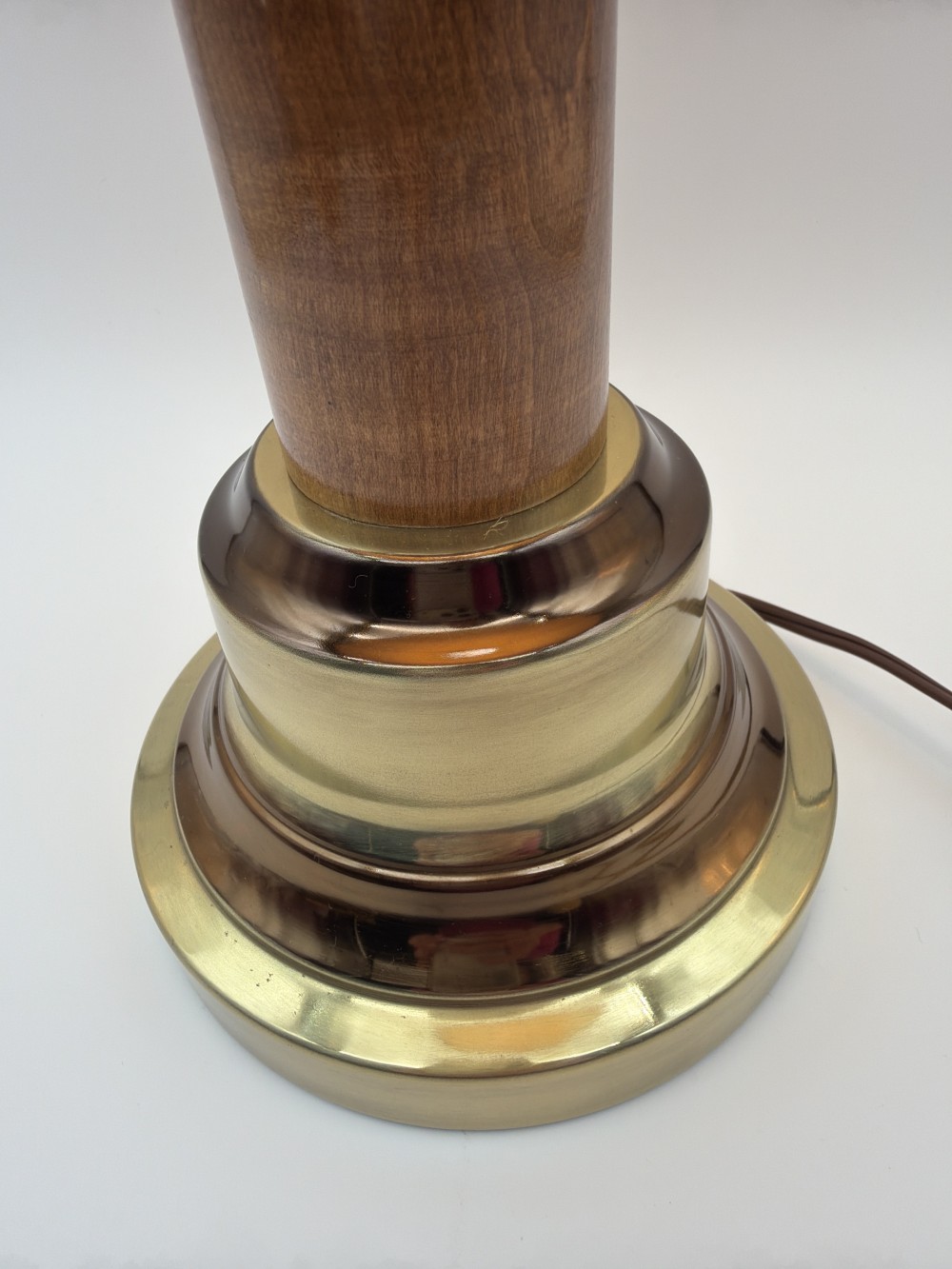 Fox Hunt Table Lamp w/Shade