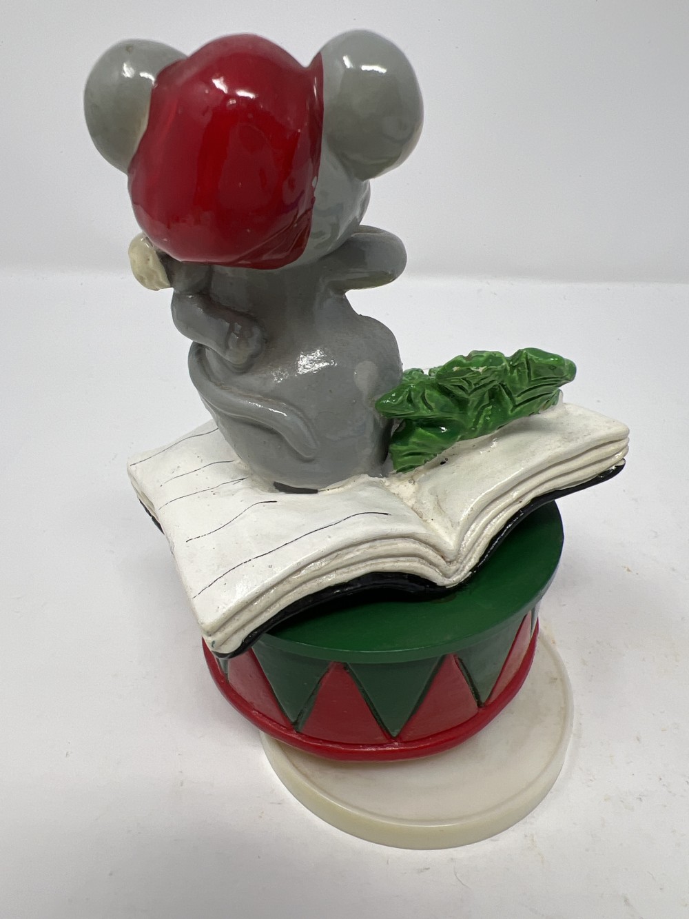 Vtg Christmas Mouse Music Box