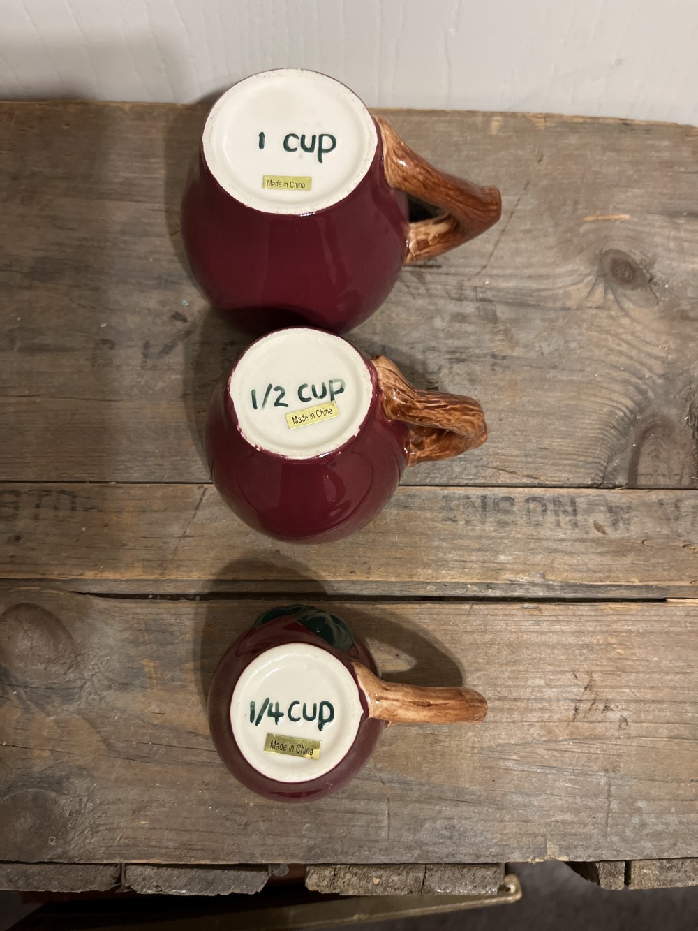 1980s Cracker Barrel measuring cups - as is