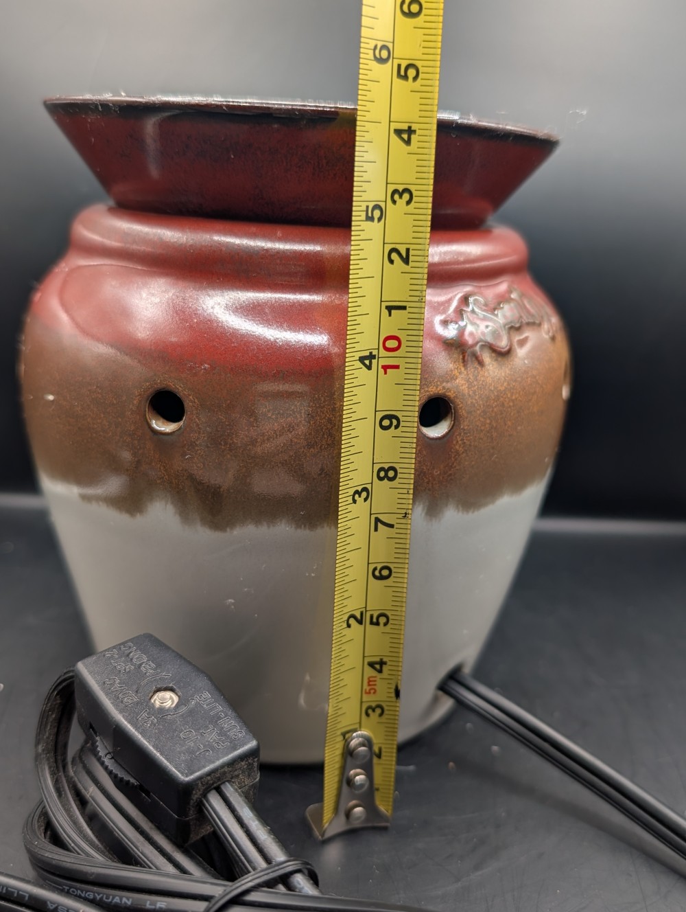 Retired vtg Scentsy Delta, tested