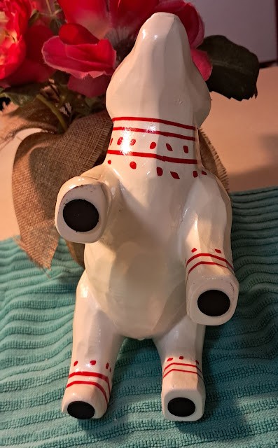 Aspen Cove Winter Polar Bear