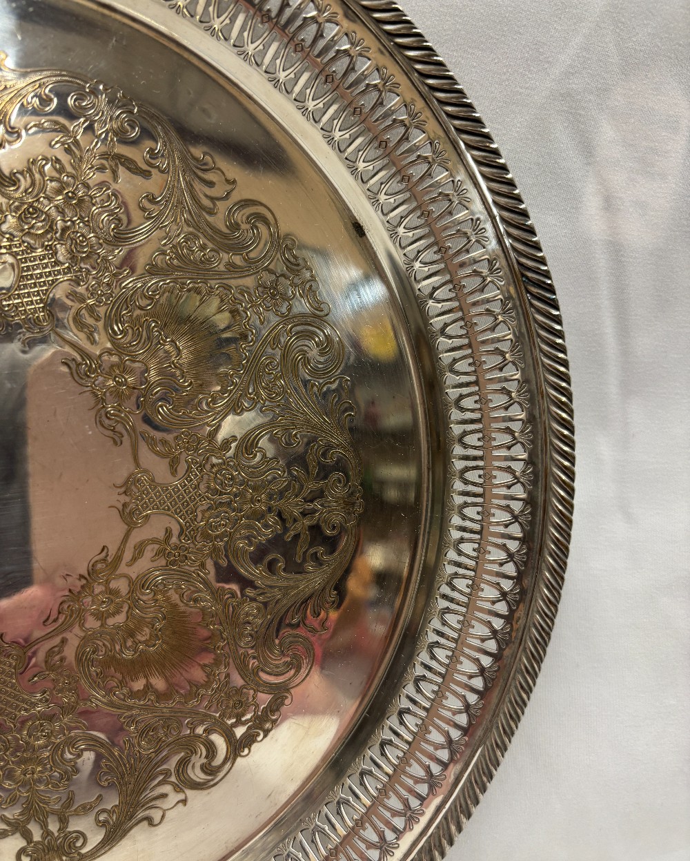 Tray WM Rogers 623 Eagle & Star Marks silverplate serving tray Victorian Rose vintage