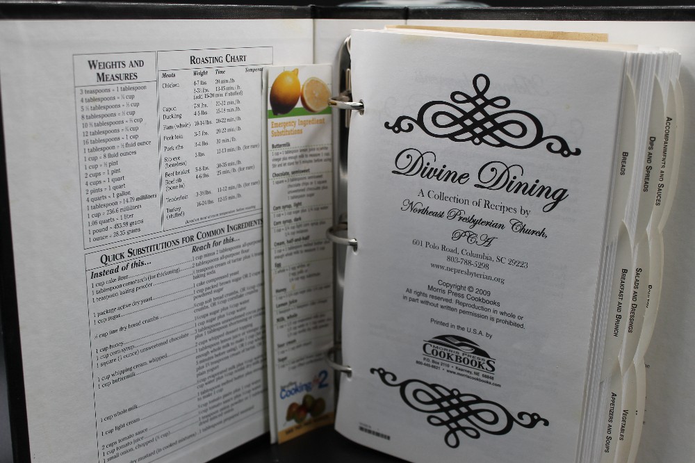 DIVINE DINING cookbook binder