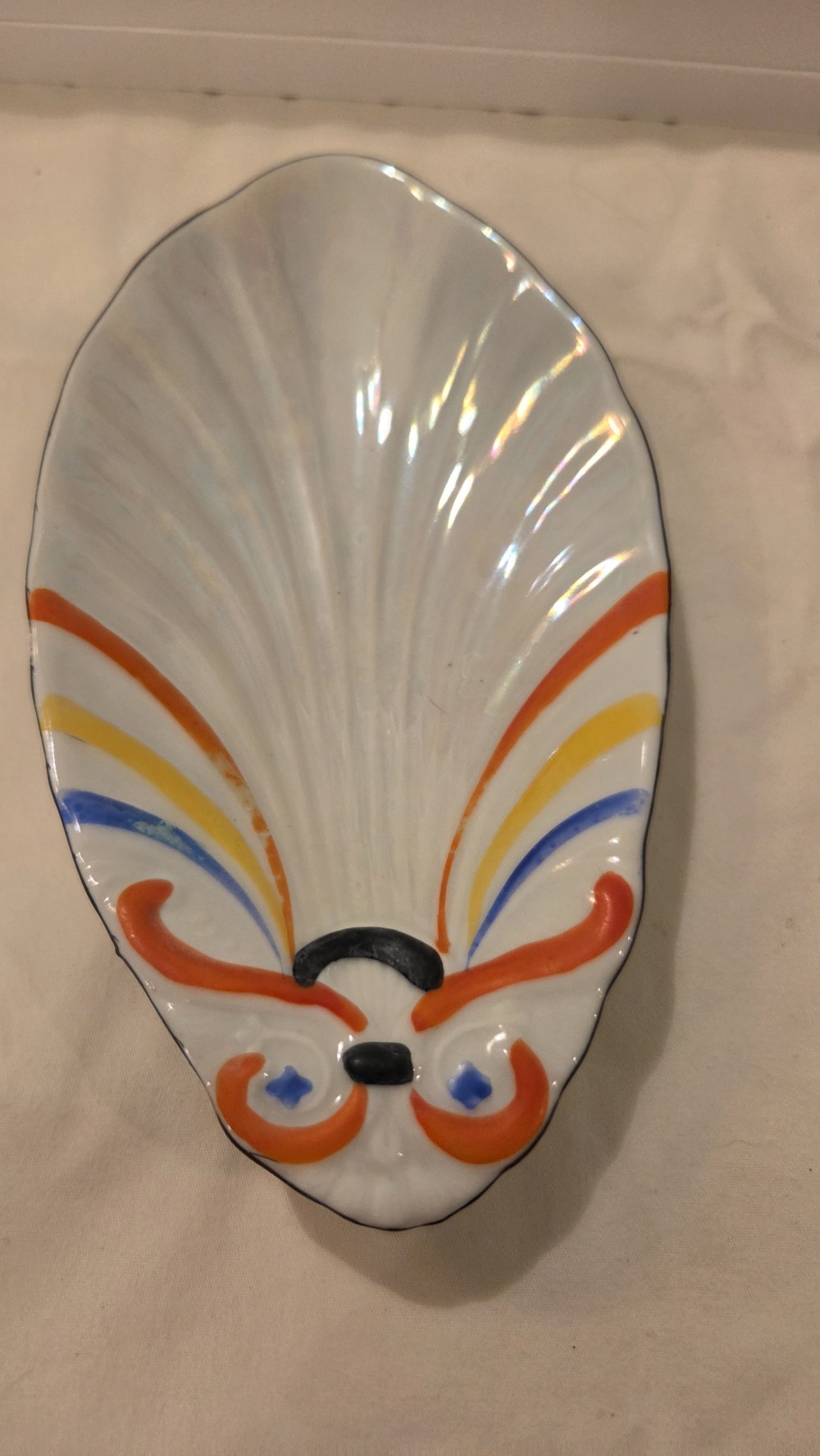 KP-1785 lusterware shell dish